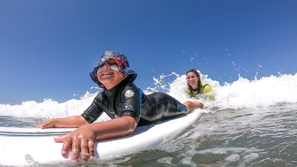 camp surf kid